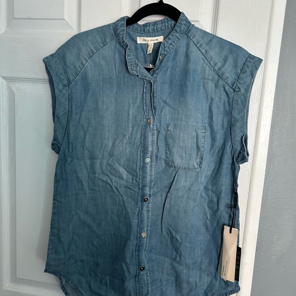 Beautiful short sleeve blue jeans, shirt - Picture 3 of 6